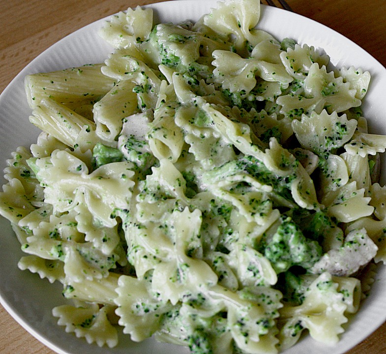 Sahne - Broccoli - Nudeln von Cheristo | Chefkoch.de