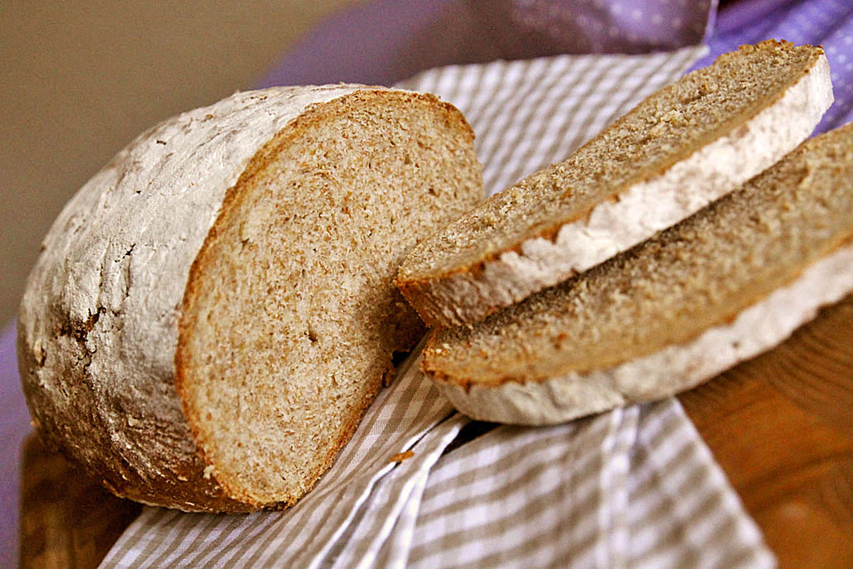 Einfaches Buttermilch - Vollkornbrot von Rosi-von-der-Weide | Chefkoch.de