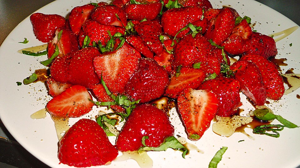 Balsamico - Erdbeeren von OXigen148 | Chefkoch.de
