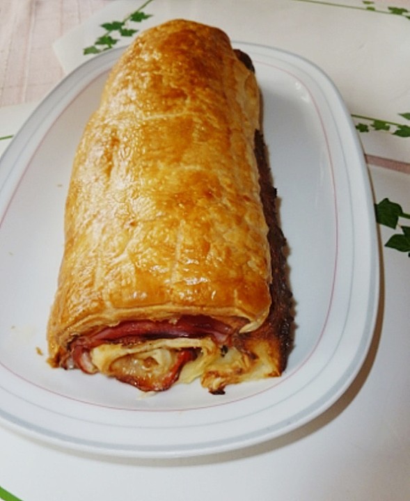 Italienischer Schinken - Käse - Strudel von rezeptesammlerin | Chefkoch.de