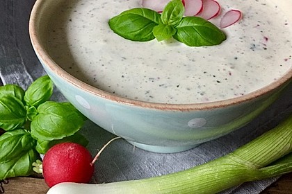 Radieschen - Quark - Dip 1