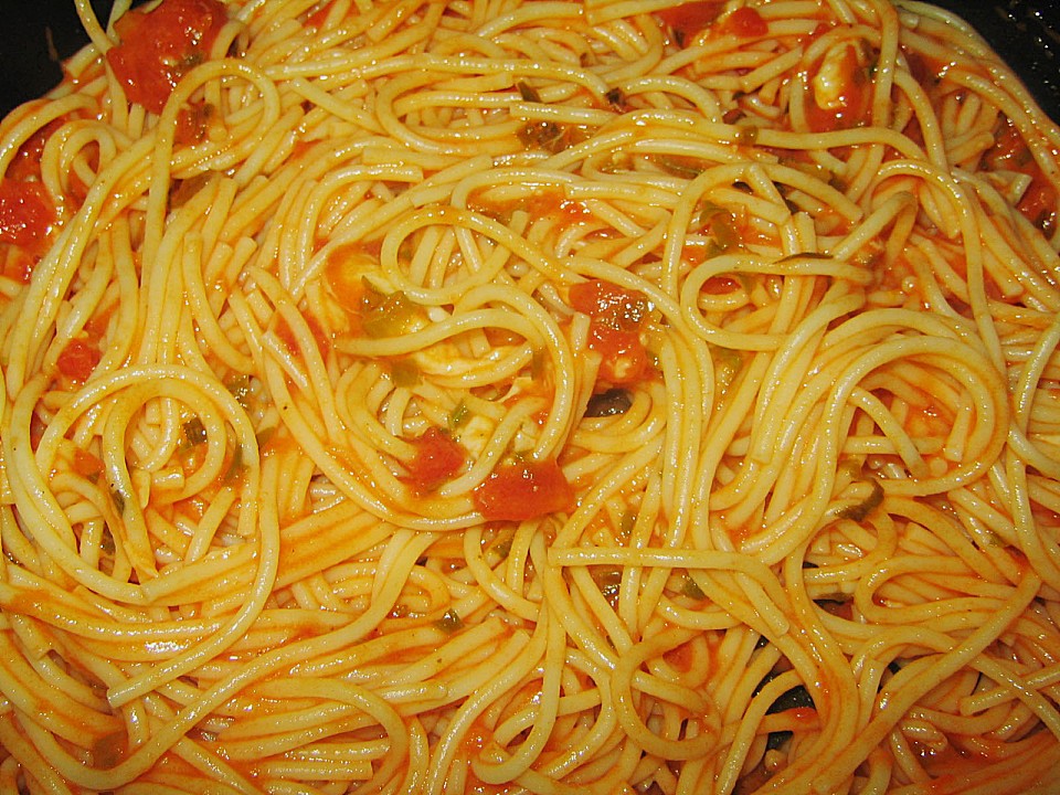 Spaghetti mit Mozzarella - Sauce von Belissima | Chefkoch.de