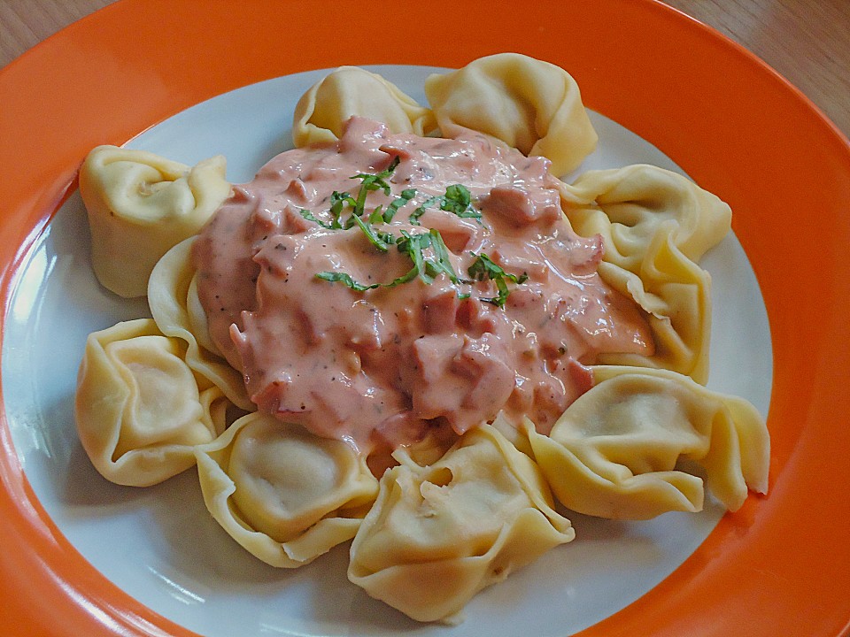 Tortellini mit Käse - Schinken - Soße von Benny0212 | Chefkoch.de