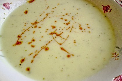 Kartoffelcremesuppe 40