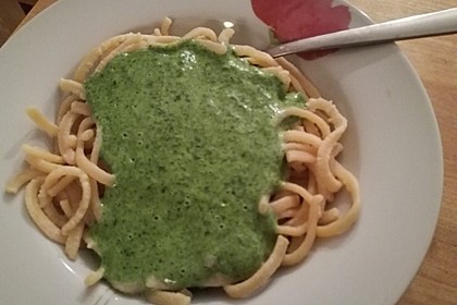 Spaghetti mit Spinatsauce 7