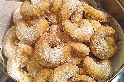 Uromas Vanillekipferl 16