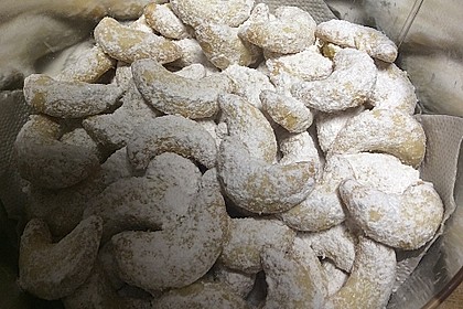 Uromas Vanillekipferl 52