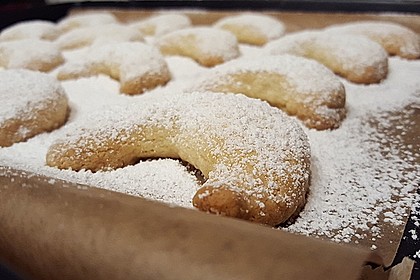 Uromas Vanillekipferl 18