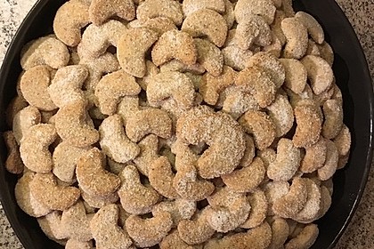 Uromas Vanillekipferl 39
