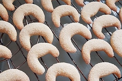 Uromas Vanillekipferl 84