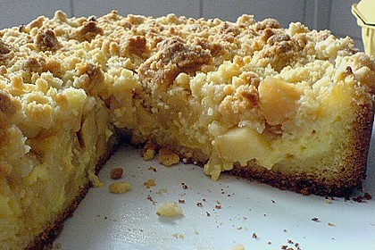 Apfel - Streuselkuchen mit Pudding 22