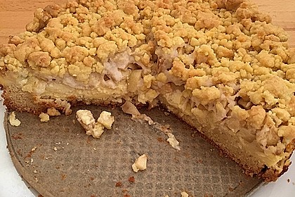 Apfel - Streuselkuchen mit Pudding 7
