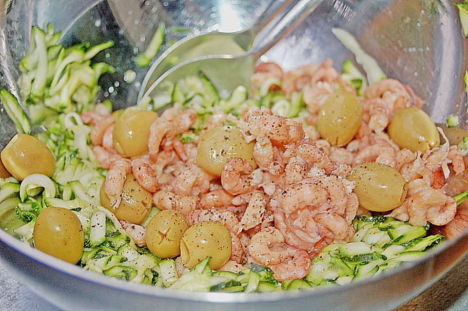 Zucchini - Krabben - Salat - Ein leckeres Rezept | Chefkoch.de
