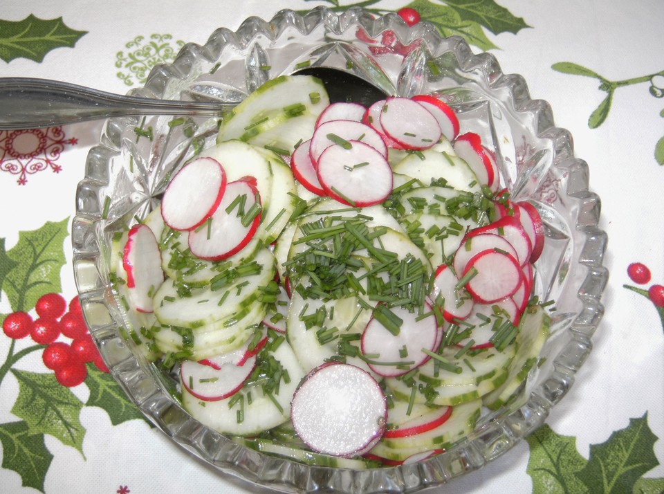 Gurkensalat mit Radieschen von ulkig | Chefkoch.de