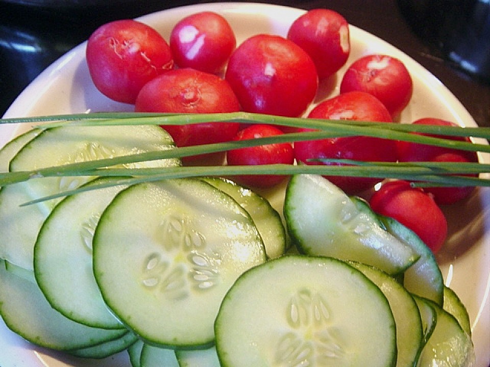 Gurkensalat mit Radieschen von ulkig | Chefkoch.de