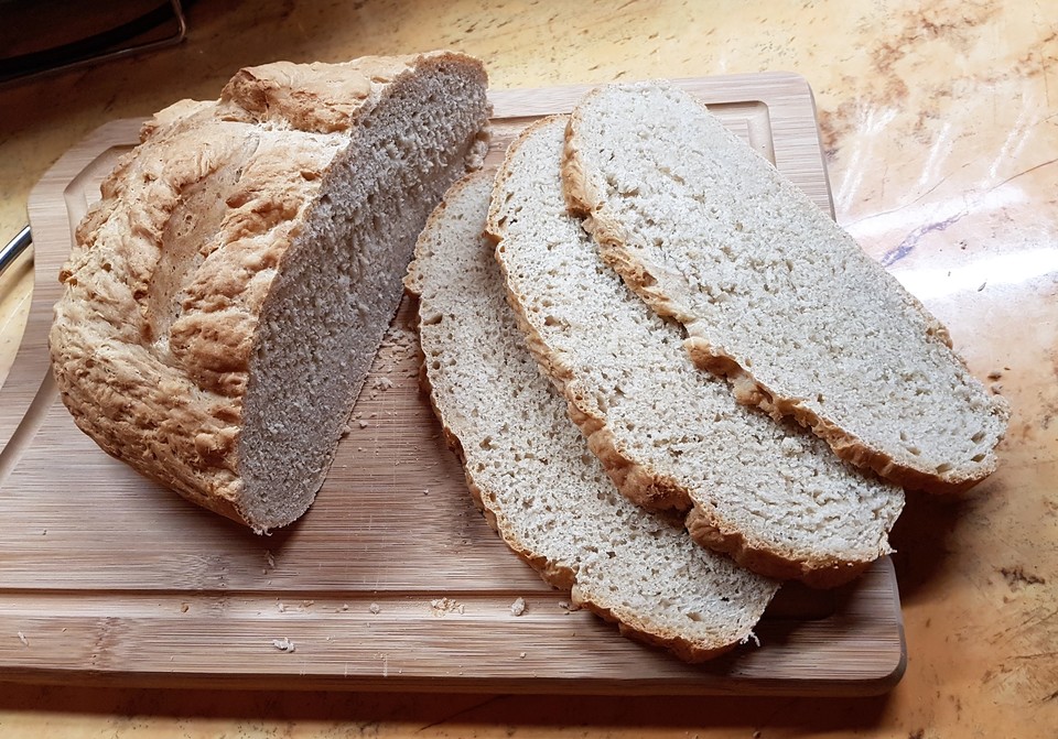 Weißbrot schnell und einfach von Gourmant | Chefkoch.de