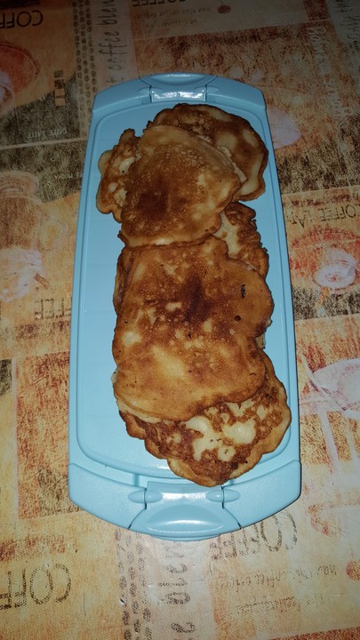 Süße Pfannkuchen mit Hefe von meli-s | Chefkoch.de