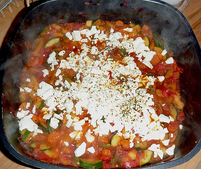 Puten - Parmesan - Schnitzel mit Feta - Gemüsepfanne von foodilicious ...