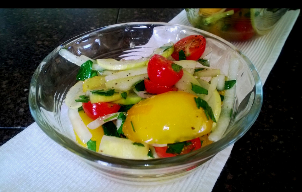 Gurken - Tomatensalat von Floehchen3 | Chefkoch.de