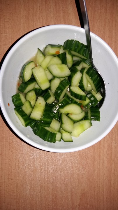 Chinesischer Gurkensalat mit Knoblauch von yenyuting | Chefkoch.de