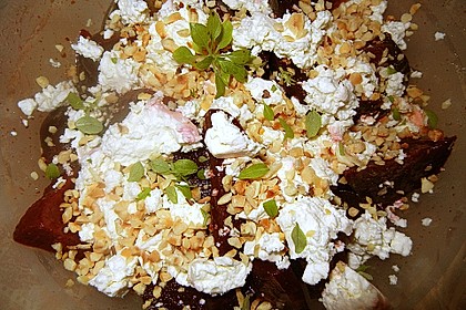 Rote Bete - Salat mit Schafskäse 26