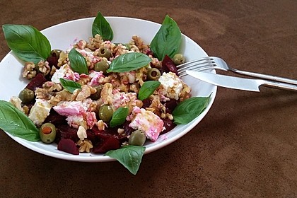 Rote Bete - Salat mit Schafskäse 4