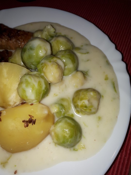 Rosenkohl mit Sauce von schnecke136 | Chefkoch.de