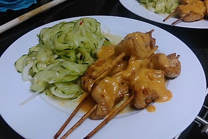 Hähnchen-Saté mit Erdnusssauce 4