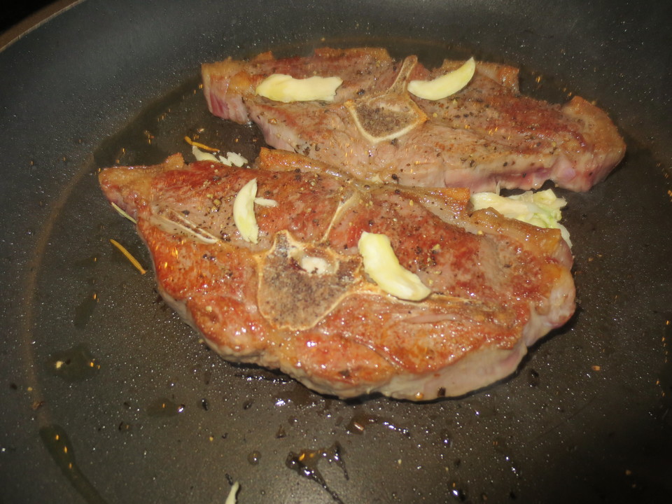 Lammkoteletts mit Knoblauch und Rosmarin von susn | Chefkoch.de