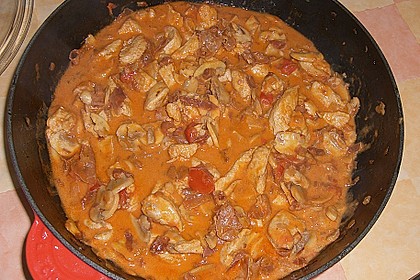 Penne mit Hähnchen und Champignons 24