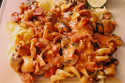 Penne mit Hähnchen und Champignons 3