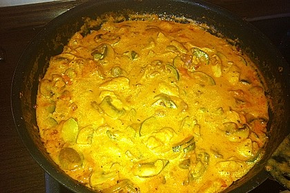 Penne mit Hähnchen und Champignons 25
