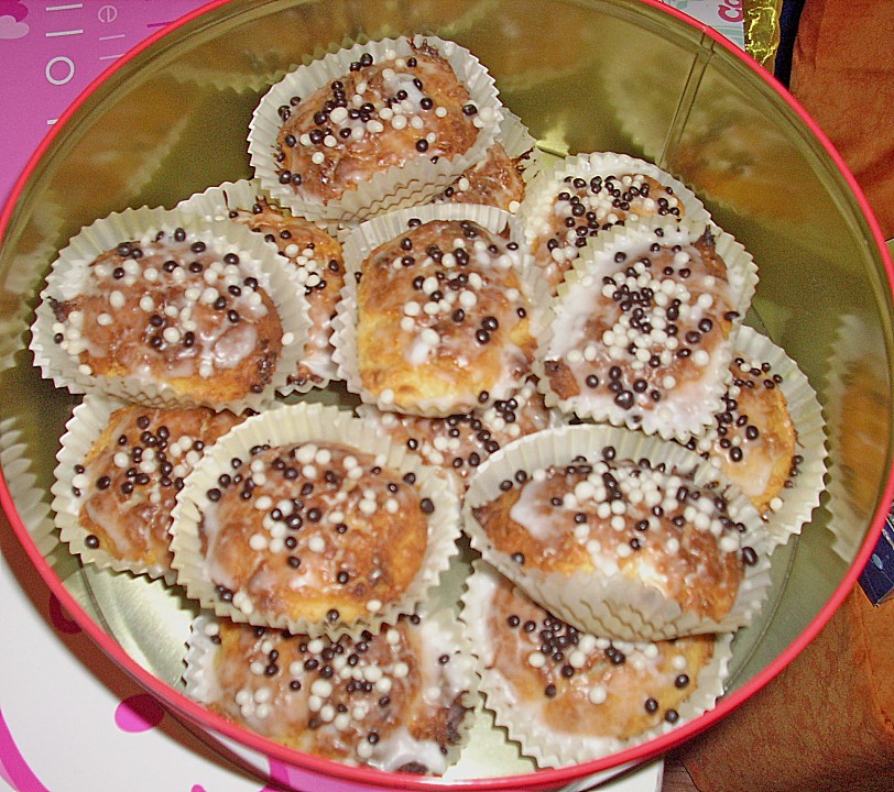 Weiße Schokoladen - Macadamia - Muffins von Cappuccino | Chefkoch.de