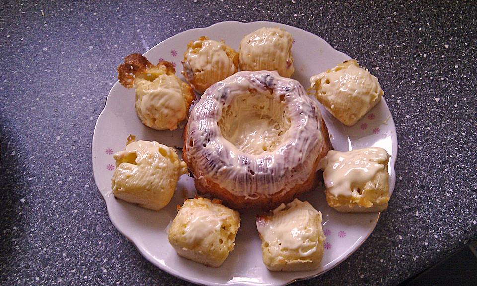 Weiße Schokoladen - Macadamia - Muffins von Cappuccino | Chefkoch.de