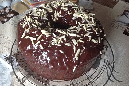 Frosting / Glasur mit Schokolade und Sahne 15