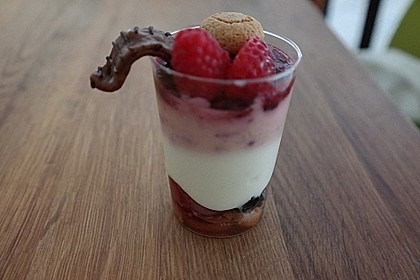 4 Schicht - Frucht - Joghurt - Dessert 11