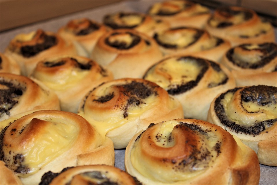 Mohn-Hefe-Schnecken von tantaurose | Chefkoch.de