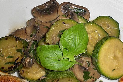 Zucchini - Champignon - Pfanne 5