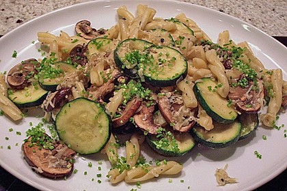 Zucchini - Champignon - Pfanne 9