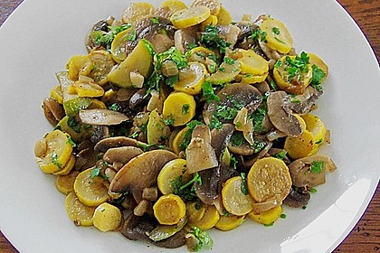 Zucchini - Champignon - Pfanne Von Zucchino | Chefkoch.de