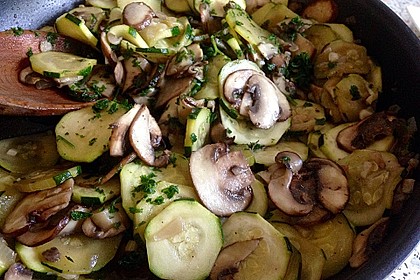 Zucchini - Champignon - Pfanne 14