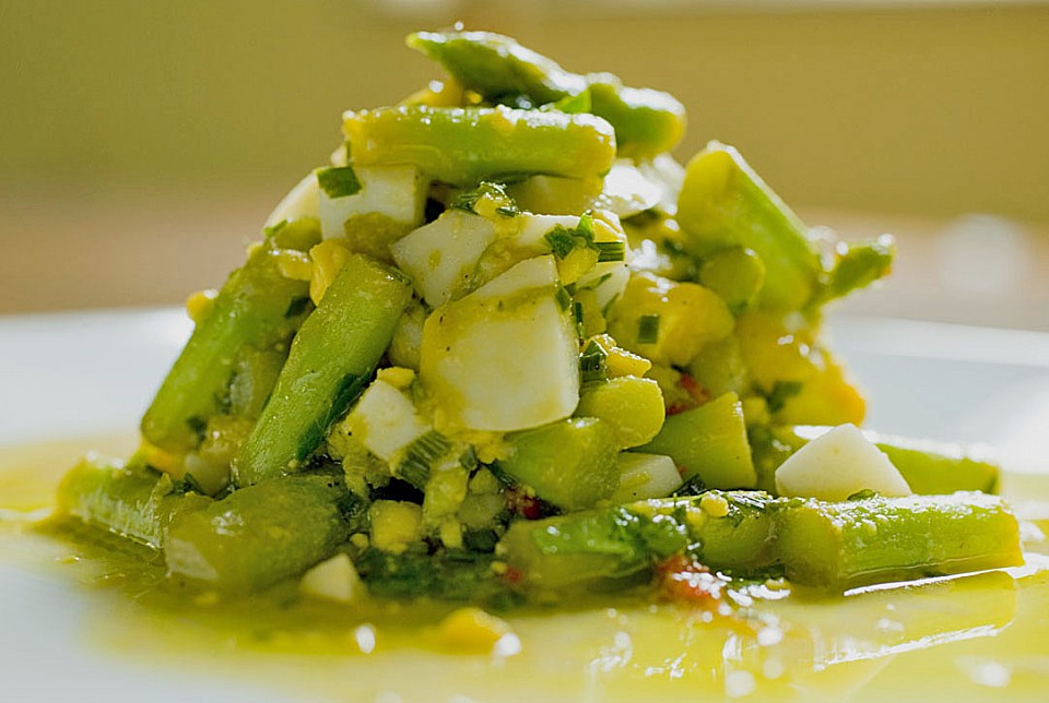 Grüner Spargelsalat von Zeiskamer | Chefkoch.de