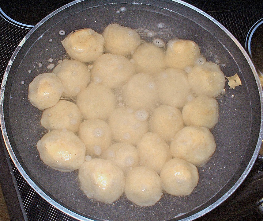 Surina&amp;#39;s seidene Kartoffelklöße aus gekochten Kartoffeln von Surina ...
