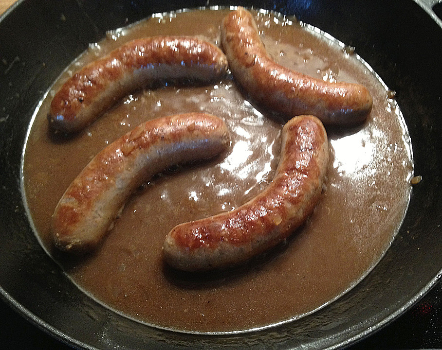 In Bier geschmorte Bratwürste von schmausimausi | Chefkoch.de