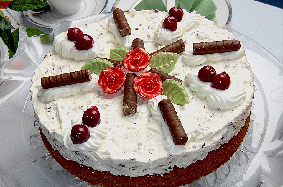 Amicelli - Kirsch - Torte von selinaluca | Chefkoch.de