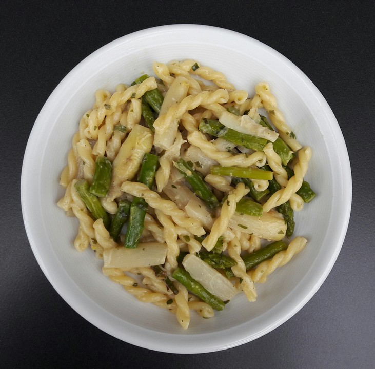 Gebratener Spargel mit Bärlauch von aneub | Chefkoch.de Gebratener Spargel mit Bärlauch von aneub | Chefkoch.de