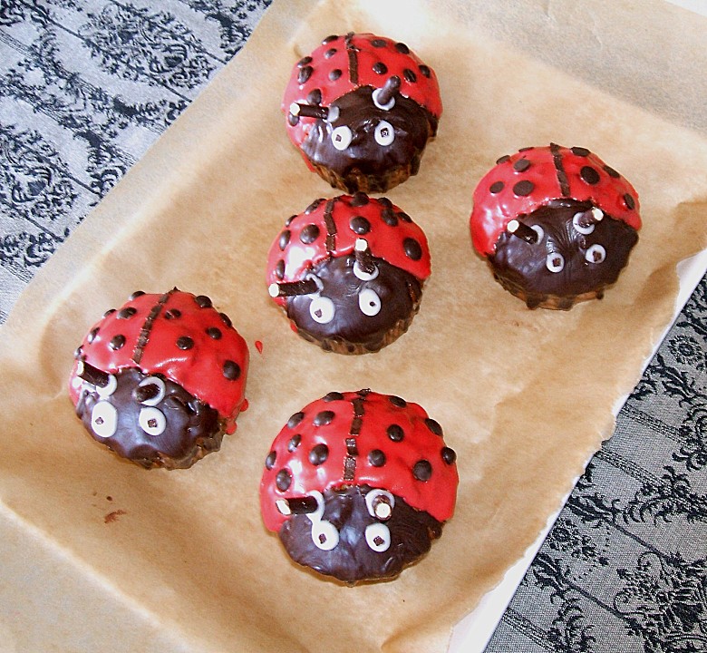 Marienkäfer - Muffins von Charima | Chefkoch.de
