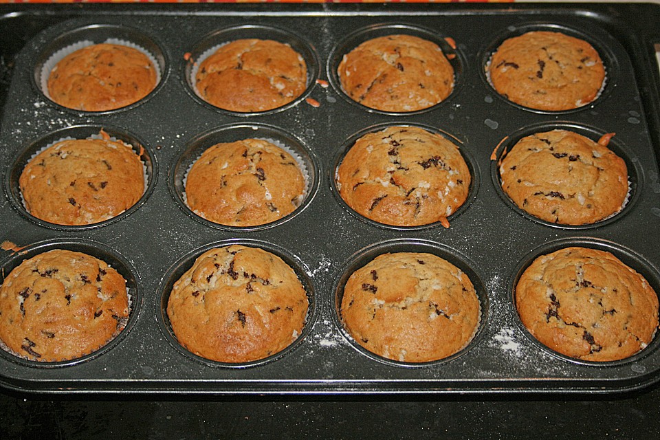 Schokoladen - Marzipan - Muffins von Melilein | Chefkoch.de