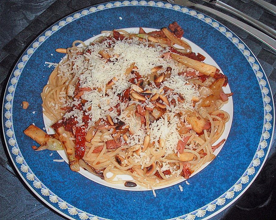 Spaghetti mit Fenchel und Schinken von filifer | Chefkoch.de