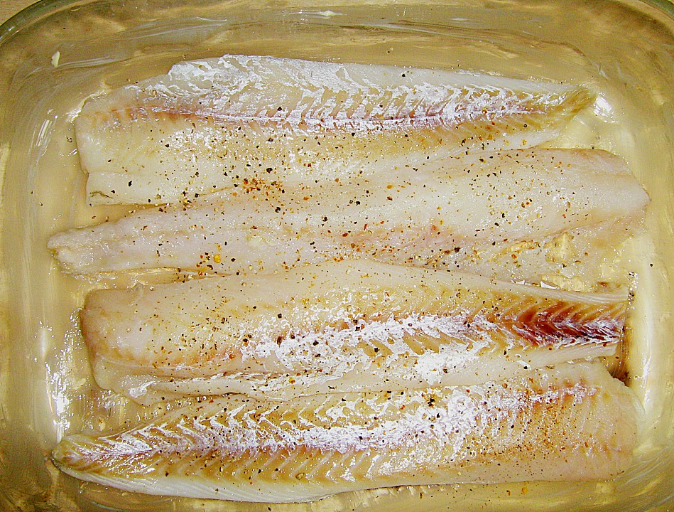 Seelachsfilet mit Spinat - Feta - Kruste von schnurps | Chefkoch.de
